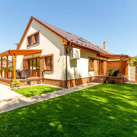 Bolyai W Ac Parking Terrace Ev Charger 公寓 希欧福克