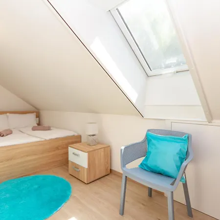 Bolyai W Ac Parking Terrace Ev Charger * 希欧福克