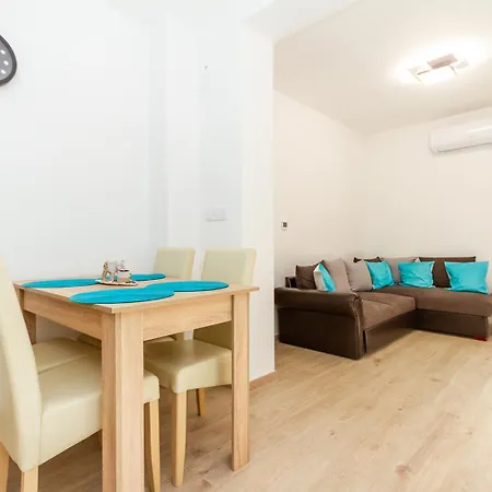 Bolyai Apartment *