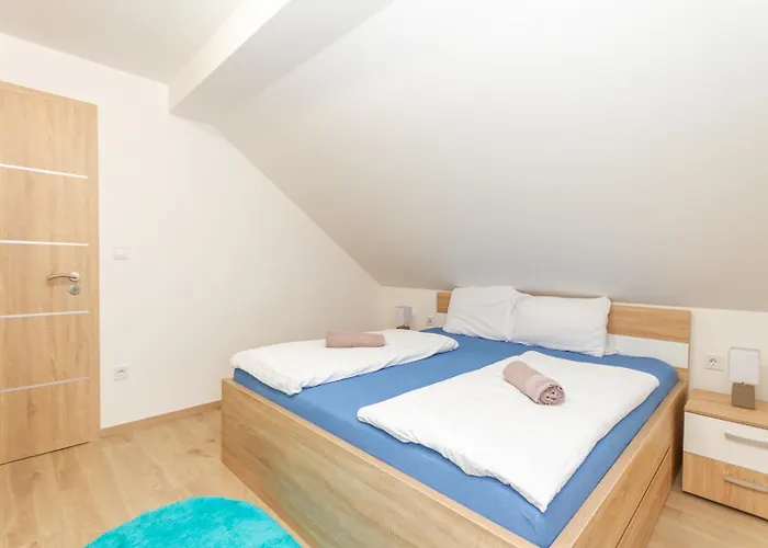 Bolyai W Ac Parking Terrace Ev Charger شيوفوك