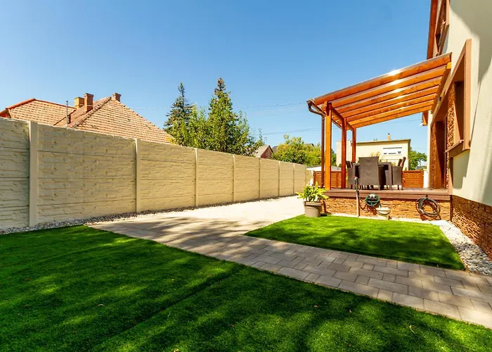 Bolyai W Ac Parking Terrace Ev Charger شقة شيوفوك