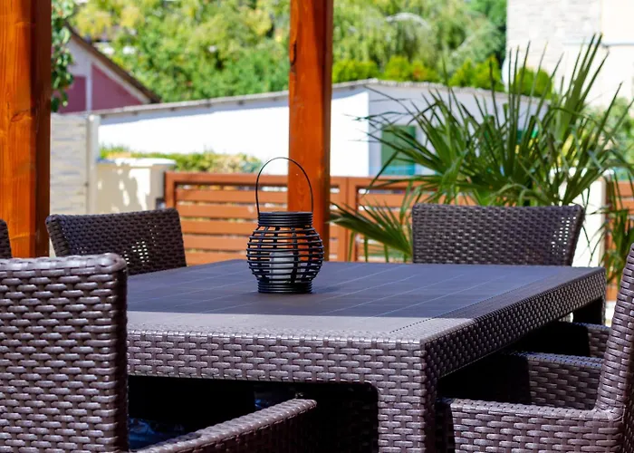 Bolyai W Ac Parking Terrace Ev Charger شقة *