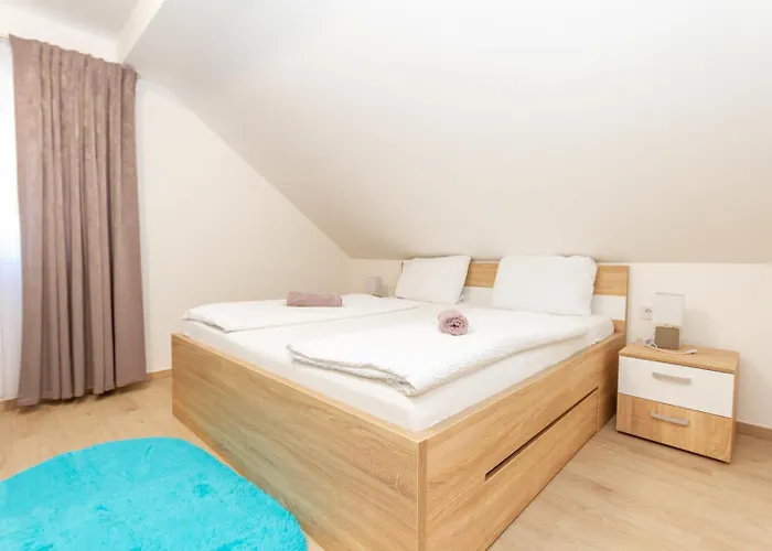 Bolyai W Ac Parking Terrace Ev Charger شقة شيوفوك